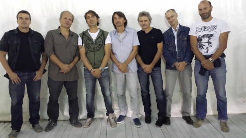 Illuminati del blues 31-8-2013: da sx a dx: Biccio, Picca, Mixi, Tim, Riff, Francesco, Lorenzo Stevens